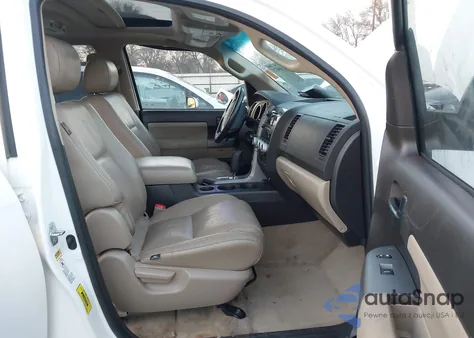 2010 Toyota Sequoia Sr5 4.6L V8 z USA, uszkodzony, nr VIN 5TDZM5G16AS001773